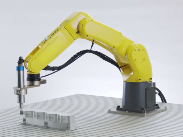 How Robotics Solves Common Manufacturing Problems