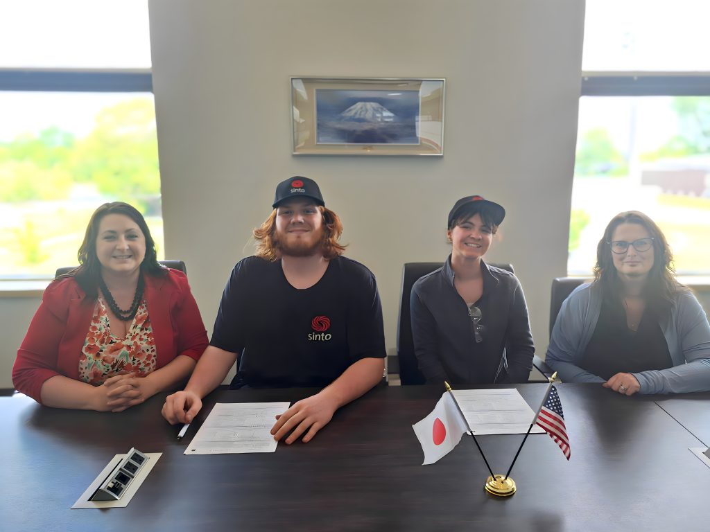 Lily Billips – Welding Apprenticeship
Kori Carpenter – Machine Builder Apprenticeship